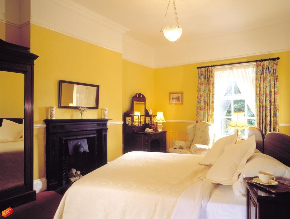 Ivyleigh House Bed and Breakfast Port Laoise Δωμάτιο φωτογραφία